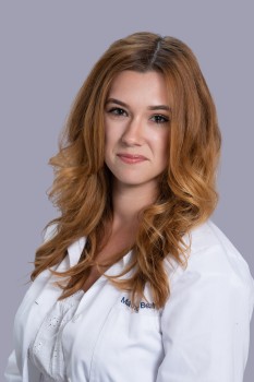 Máthé Nóra Beatrix